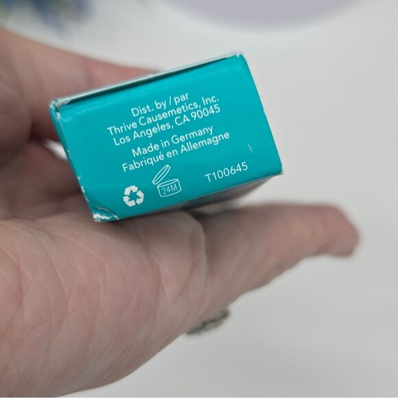 Thrive Infinity Waterproof Eyeshadow Stick - Gailon Terracotta Matte NEW - Picture 10 of 10